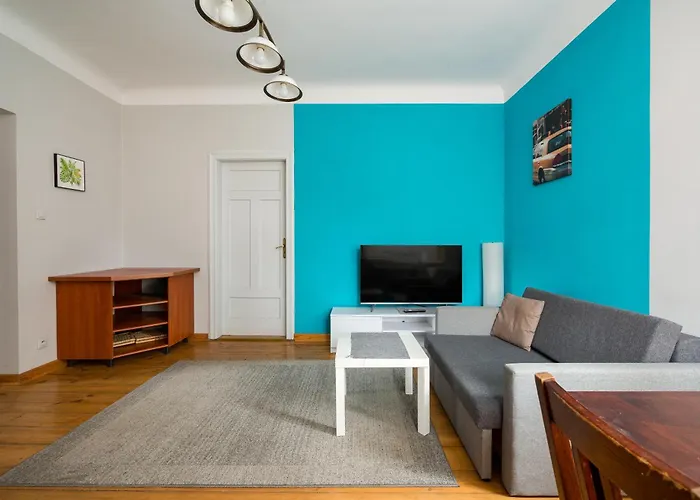 Włochy Rejonowa Homely By Bookinghost