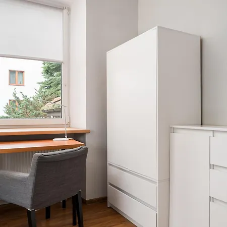 Włochy Rejonowa Homely By Bookinghost Apartament *