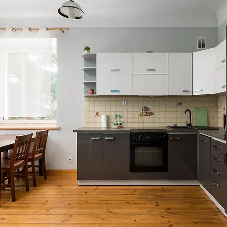 Apartman Wlochy Rejonowa Homely By Bookinghost Varsó